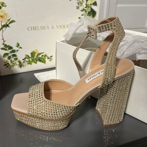 Size 7W Chelsea & Violet, the Cora Rhinestone Embellished Platform